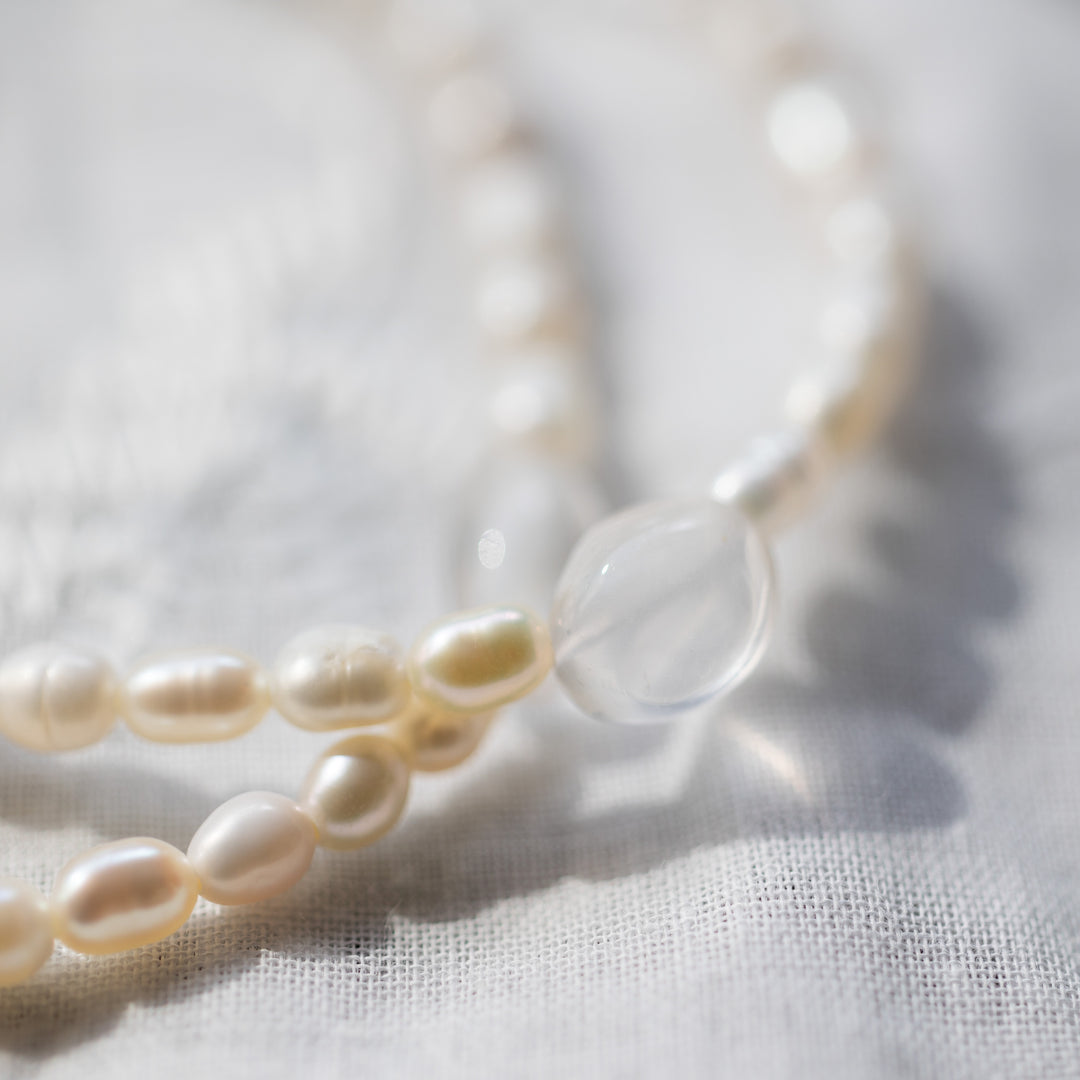 Whispering Pearls & Dewy necklace