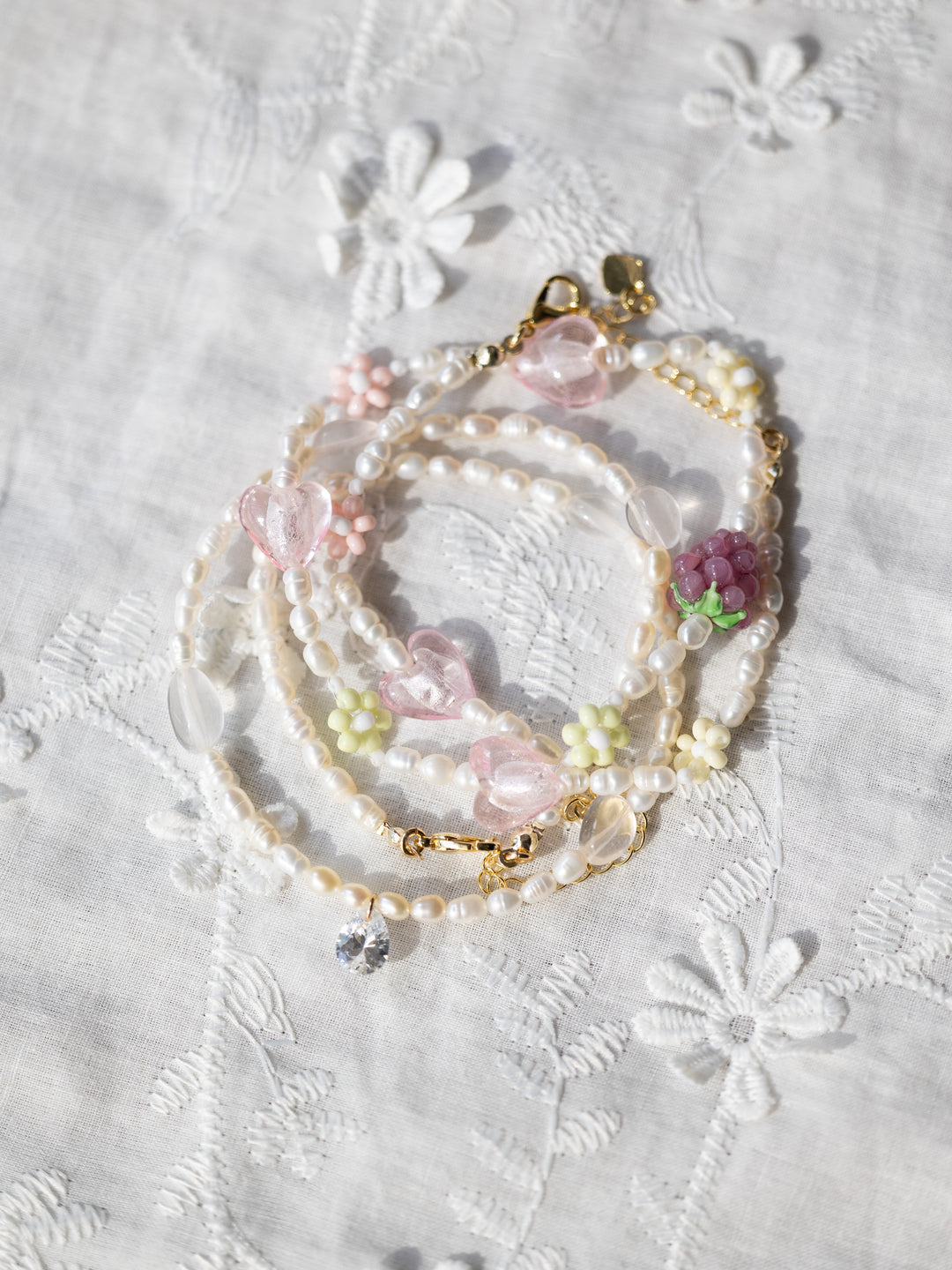 Whispering Pearls & Dewy necklace