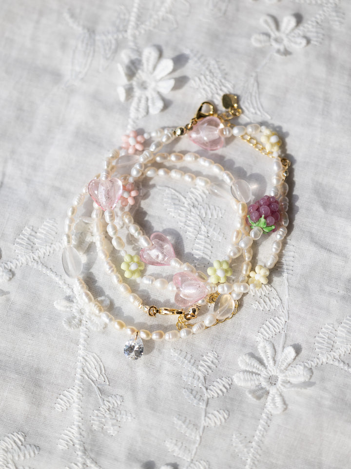 Whispering Pearls & Dewy necklace