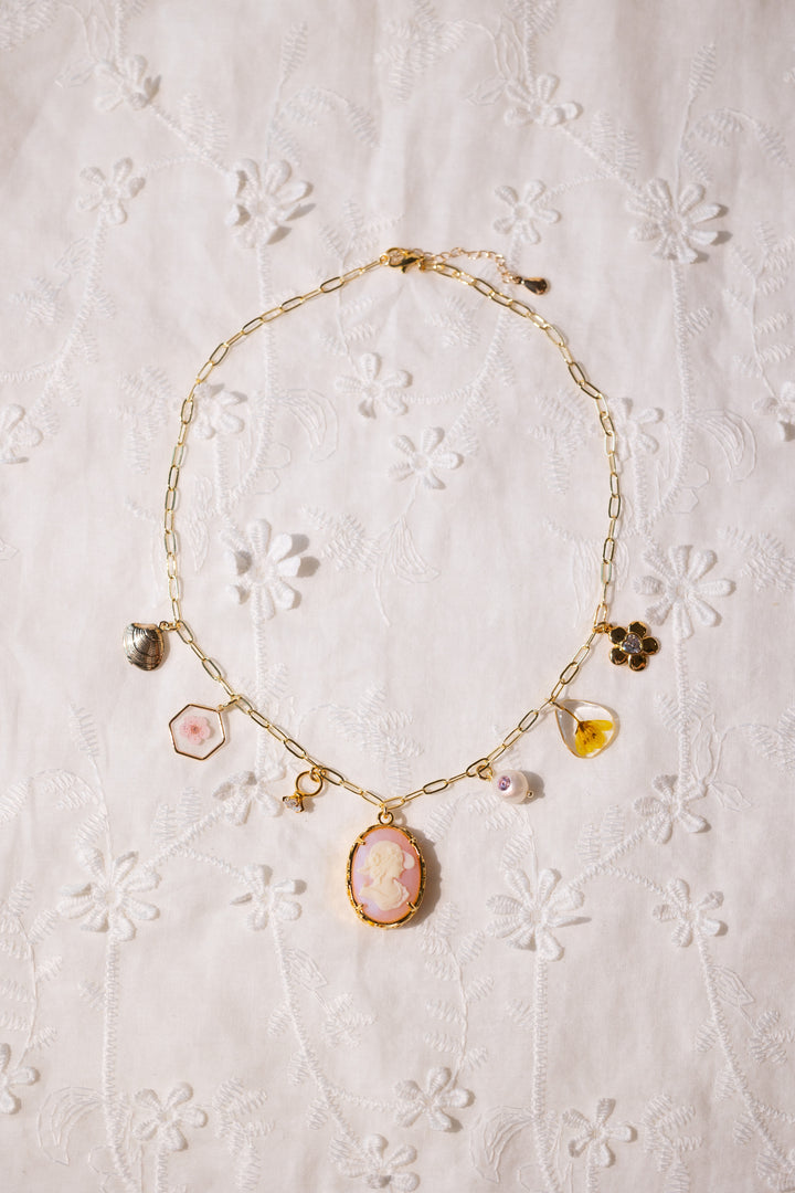 vintage cameo & flower charm Necklace