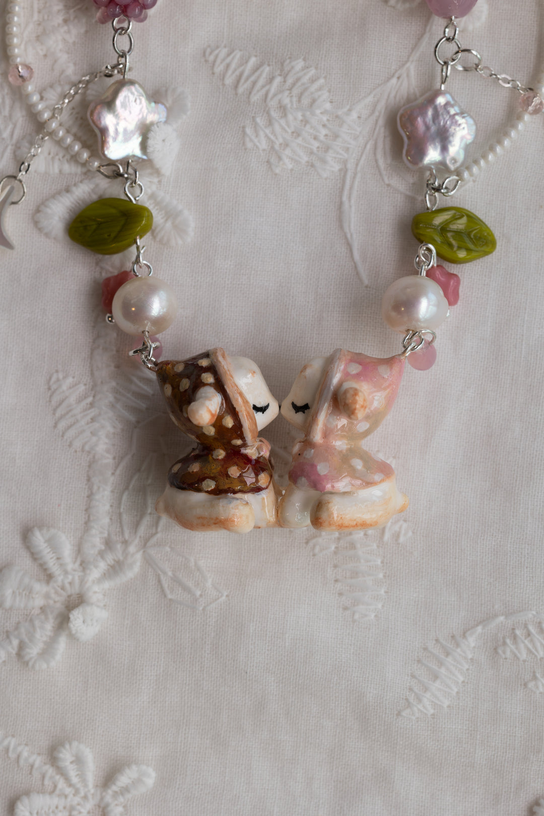 kiss me necklace