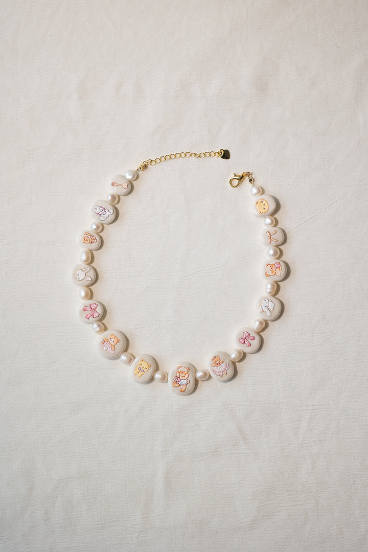 Charming bear & pearl clay choker necklace