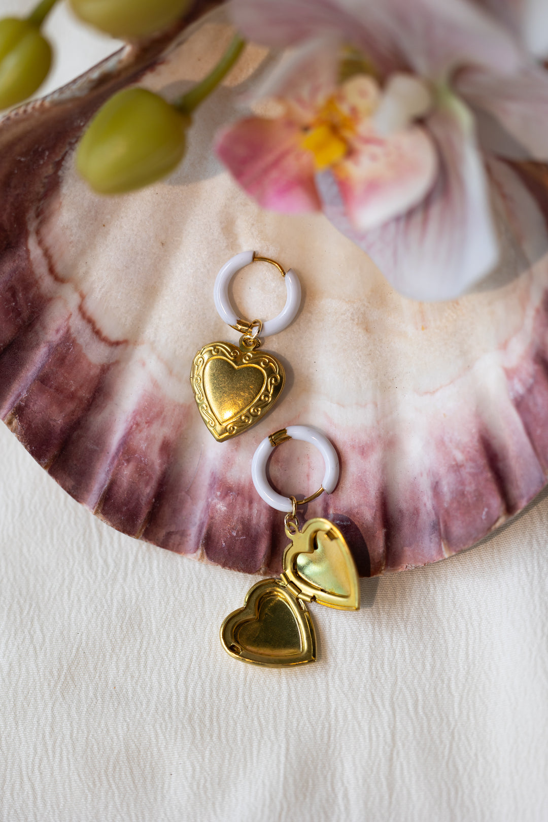 heart locket Earrings